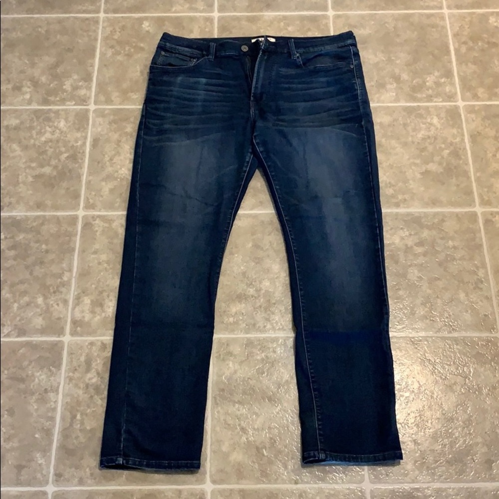 Joseph Abboud slim fit stretch jeans. 36x32